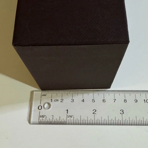 Tom Ford Box - Picture 5 of 6